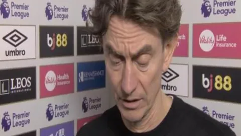 “百机同控，两地“水军”窝点被端！”